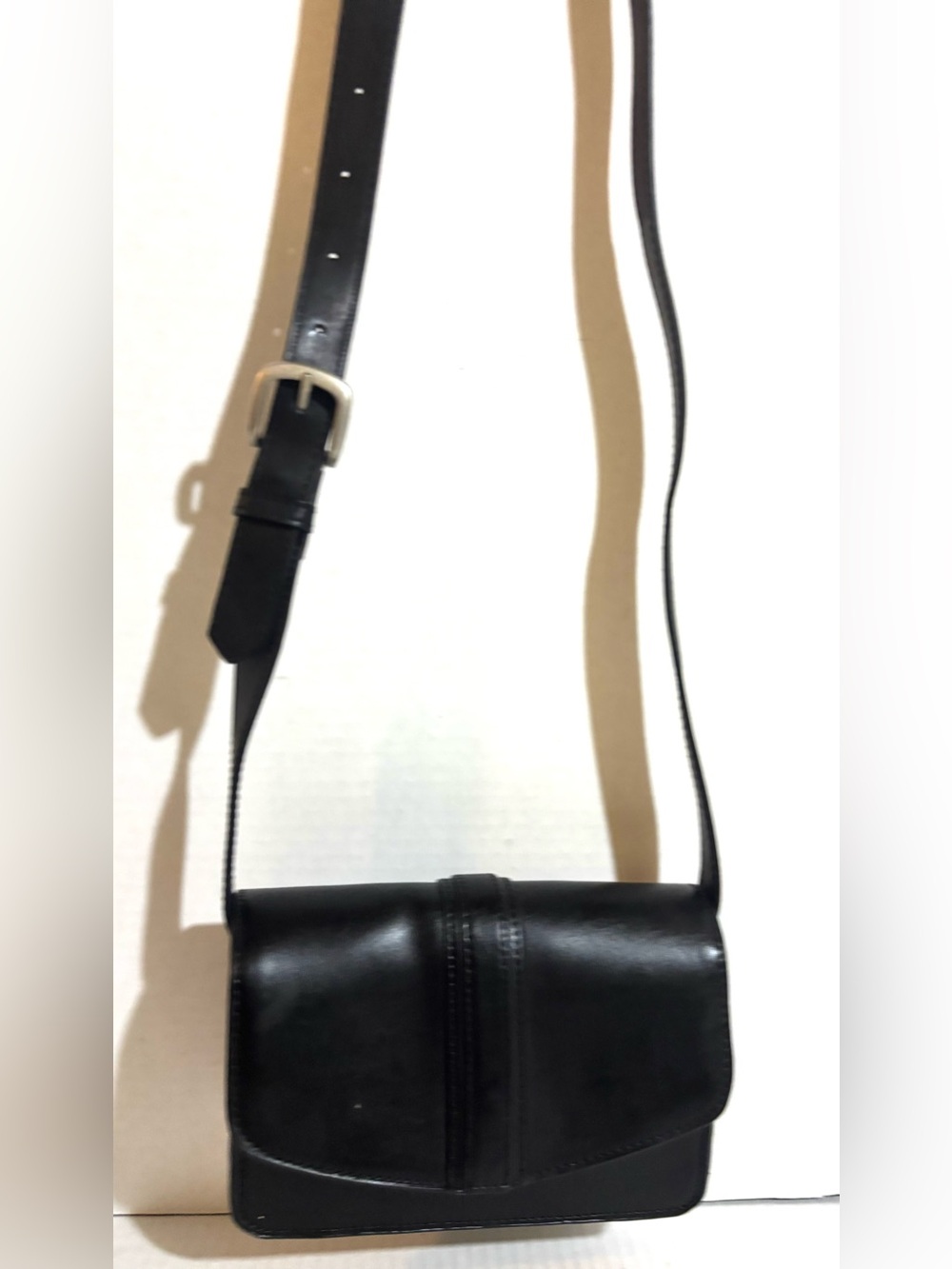 Classic Black Leather Crossbody Bag for